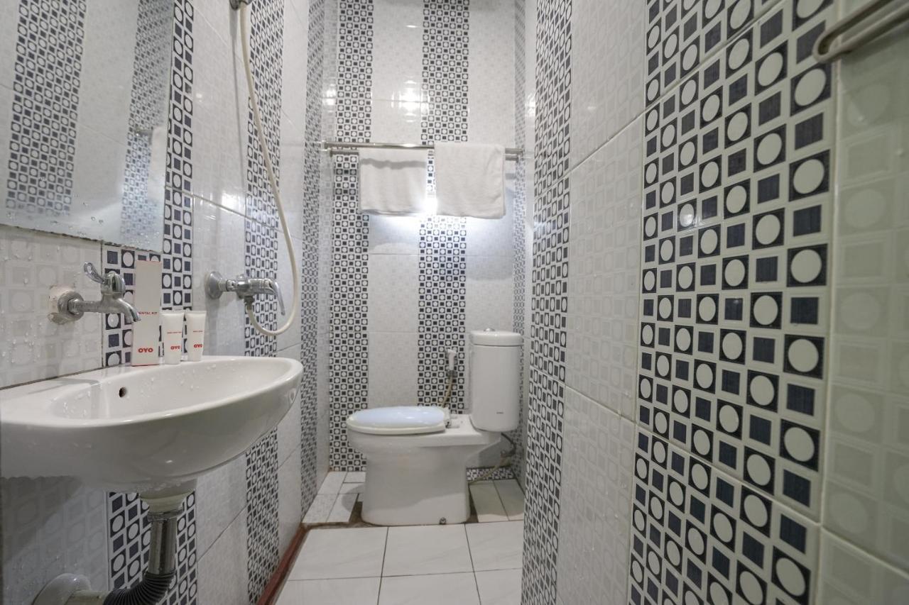 Oyo 1495 Hotel Lendosis Palembang Zewnętrze zdjęcie