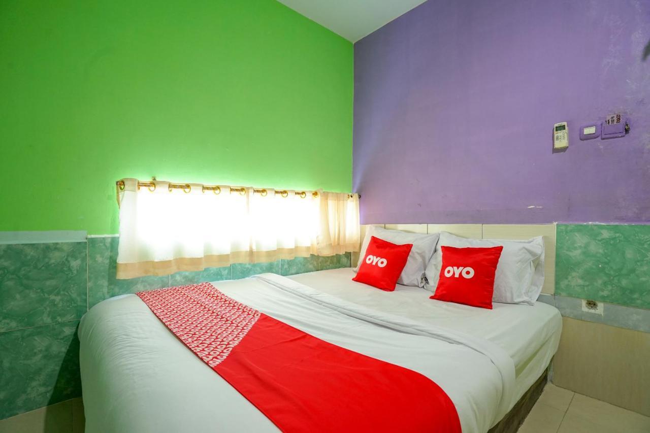 Oyo 1495 Hotel Lendosis Palembang Zewnętrze zdjęcie