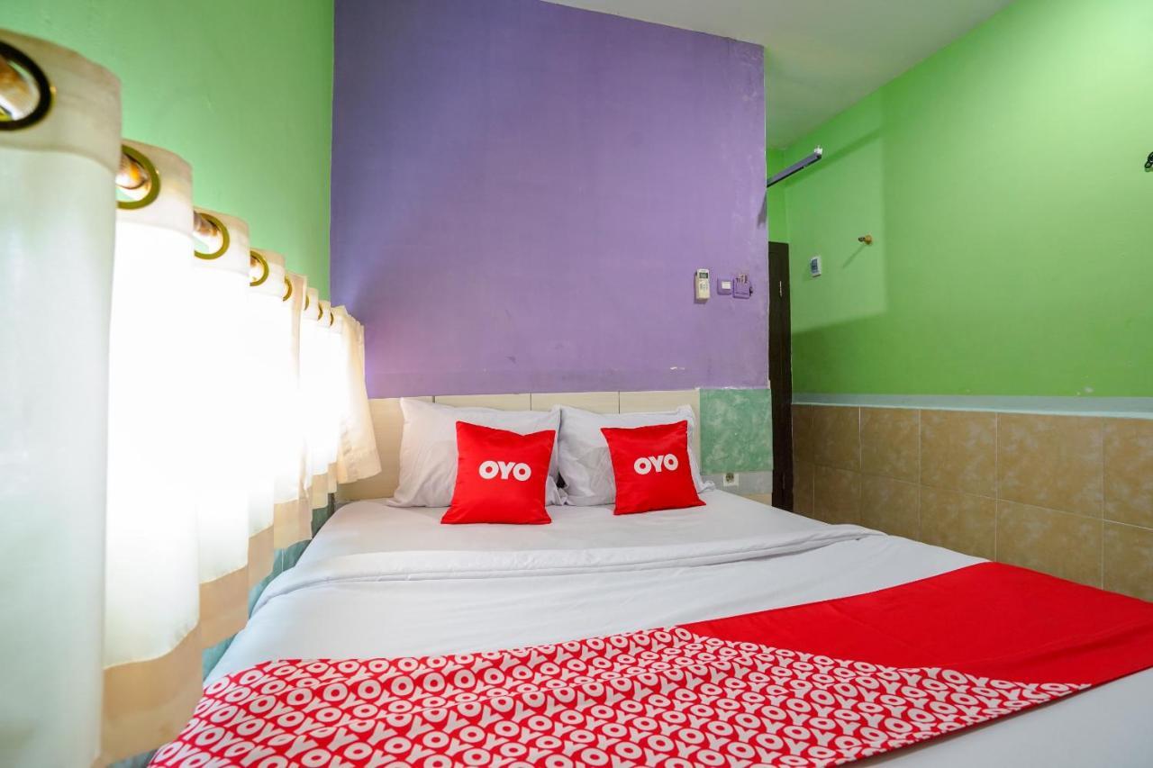 Oyo 1495 Hotel Lendosis Palembang Zewnętrze zdjęcie