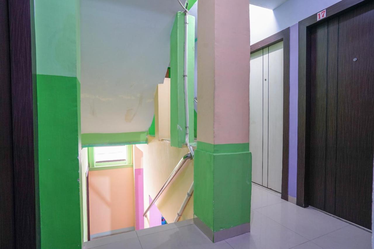Oyo 1495 Hotel Lendosis Palembang Zewnętrze zdjęcie