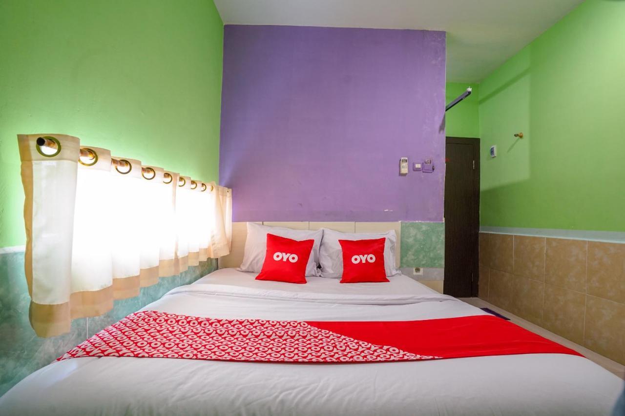 Oyo 1495 Hotel Lendosis Palembang Zewnętrze zdjęcie