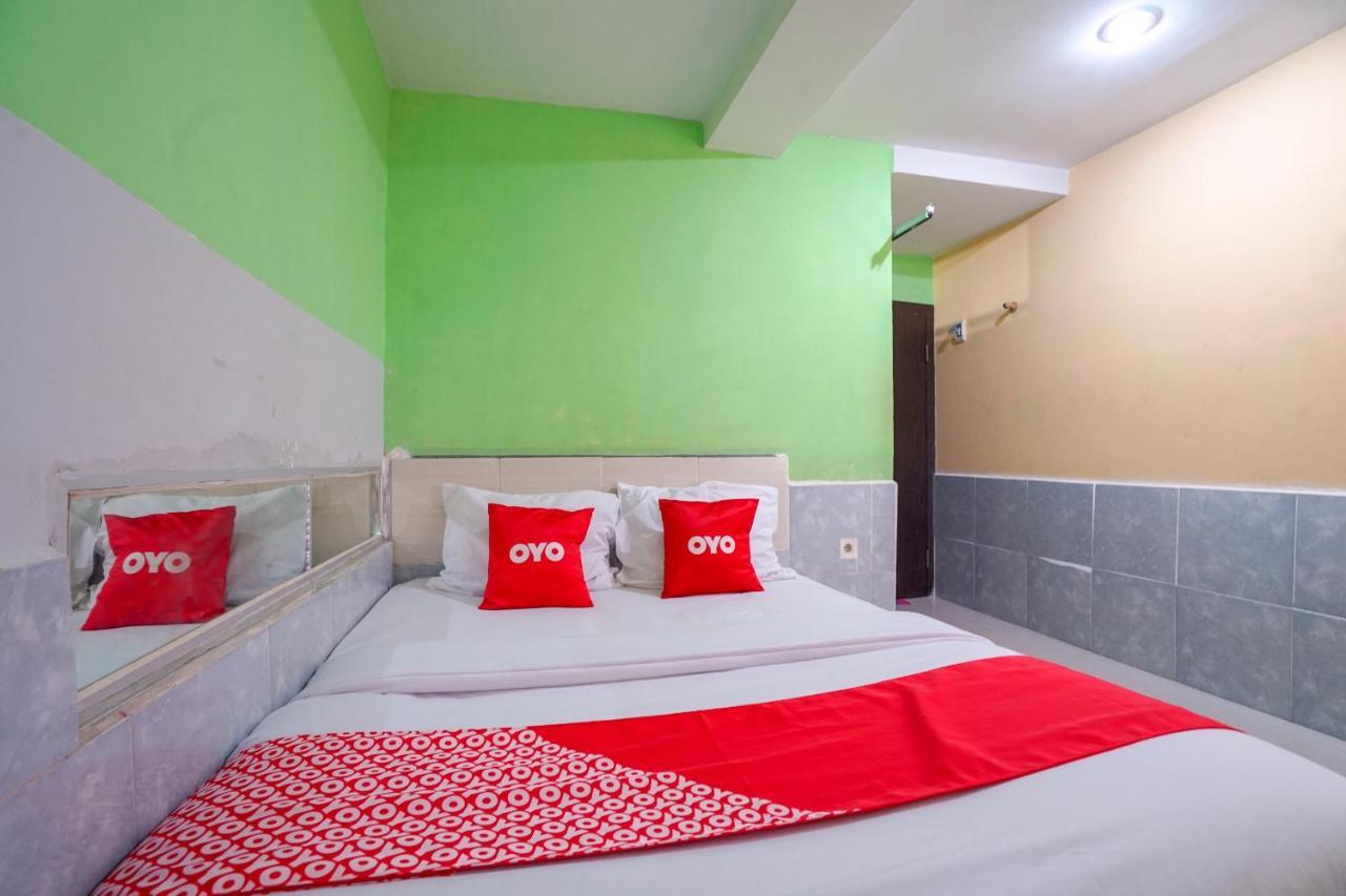 Oyo 1495 Hotel Lendosis Palembang Zewnętrze zdjęcie